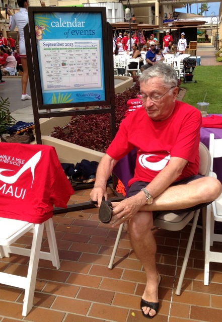 The Blogger gets ready at last year's event. Goal this year show up earlier to get higher heels.