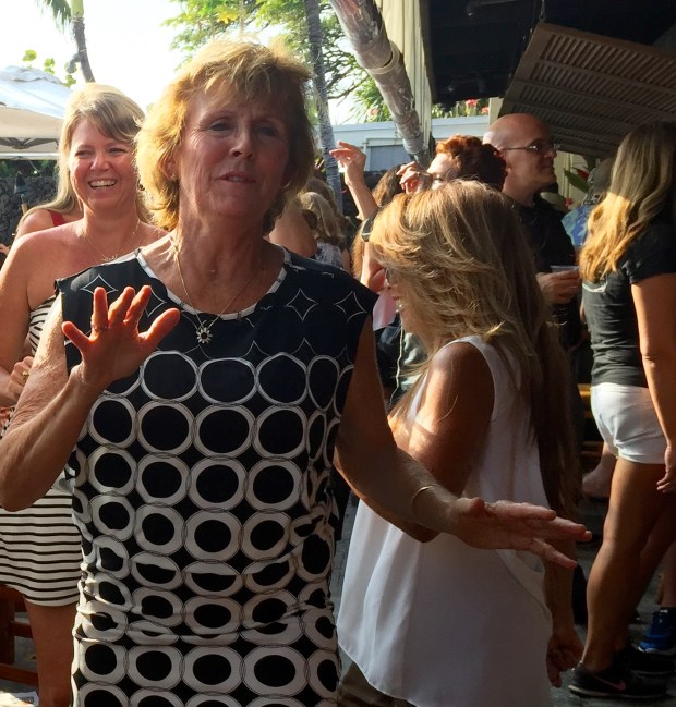 dances black dress - 1